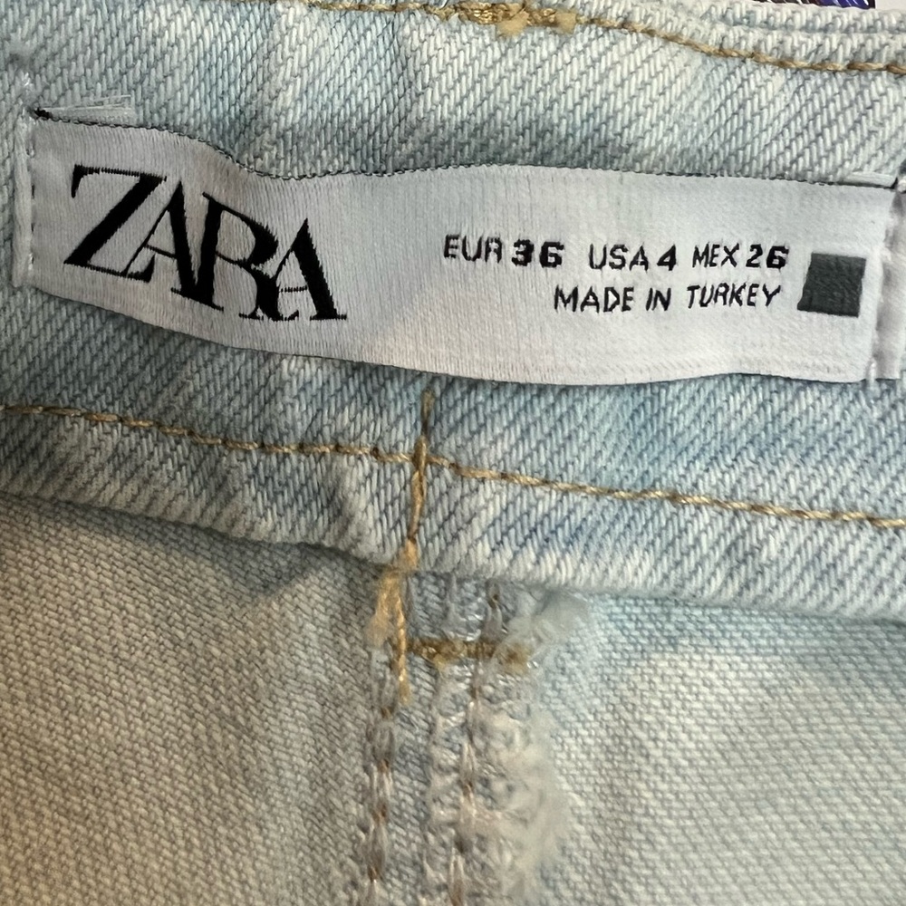 Zara New with Tags Size 4 - Wide Leg Cropped Light Blue Women's Jeans - Picture 7 of 12
